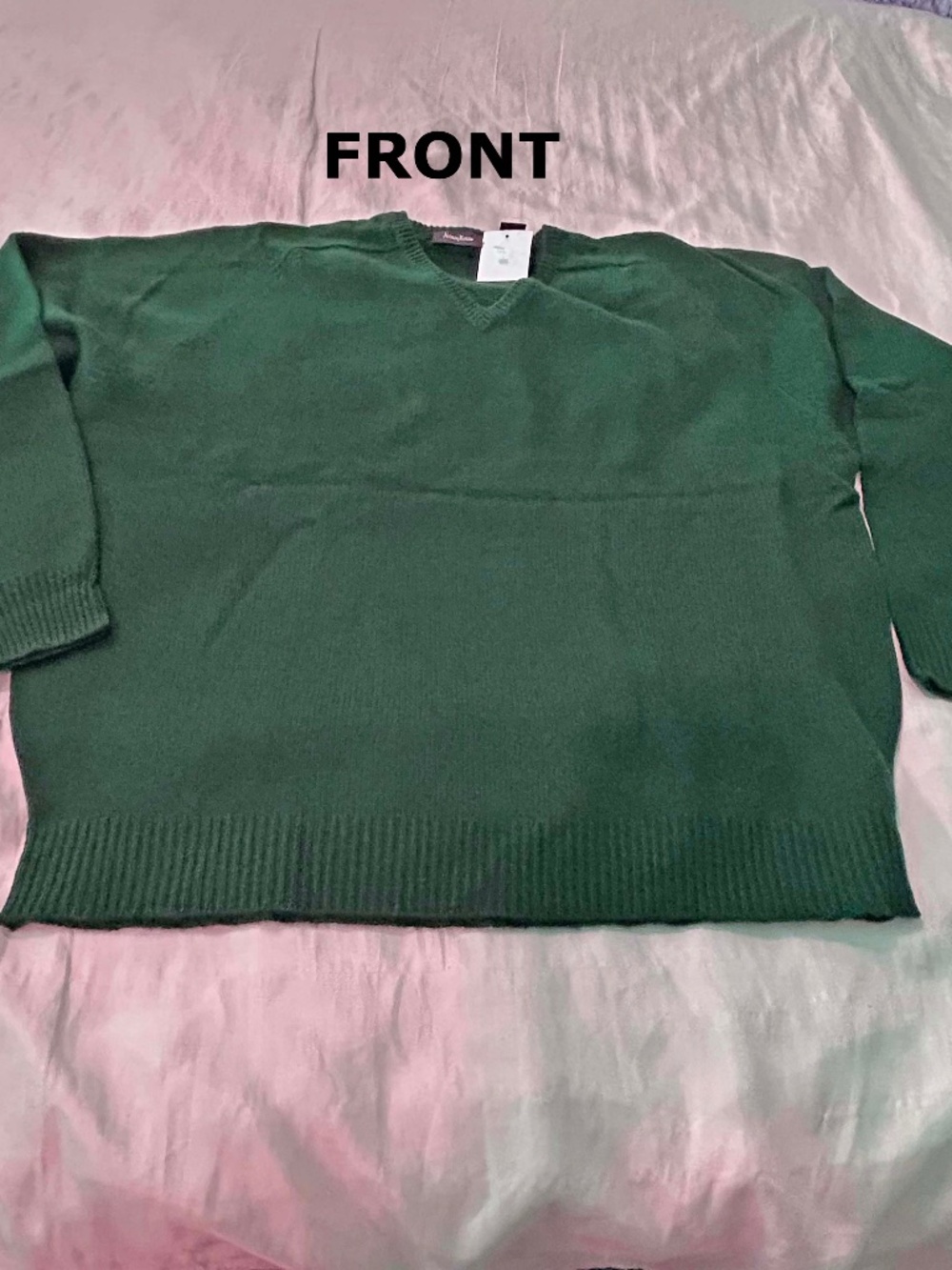 SWEATER, CASHMERE 100%, PULLOVER, GREEN, SIZE 2XL, V- NECK, LONG SLEEVES, NEIMAN